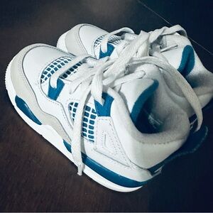 Jordan 4 Retro size 7c